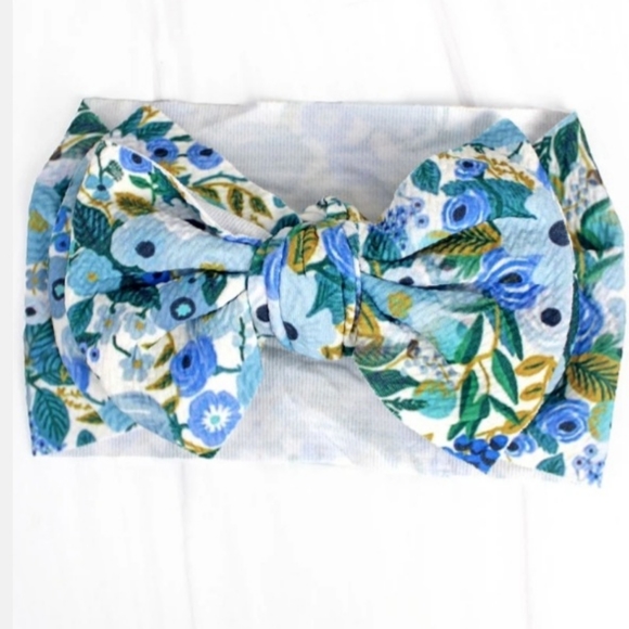 Baby girl bows!! - Picture 8 of 10